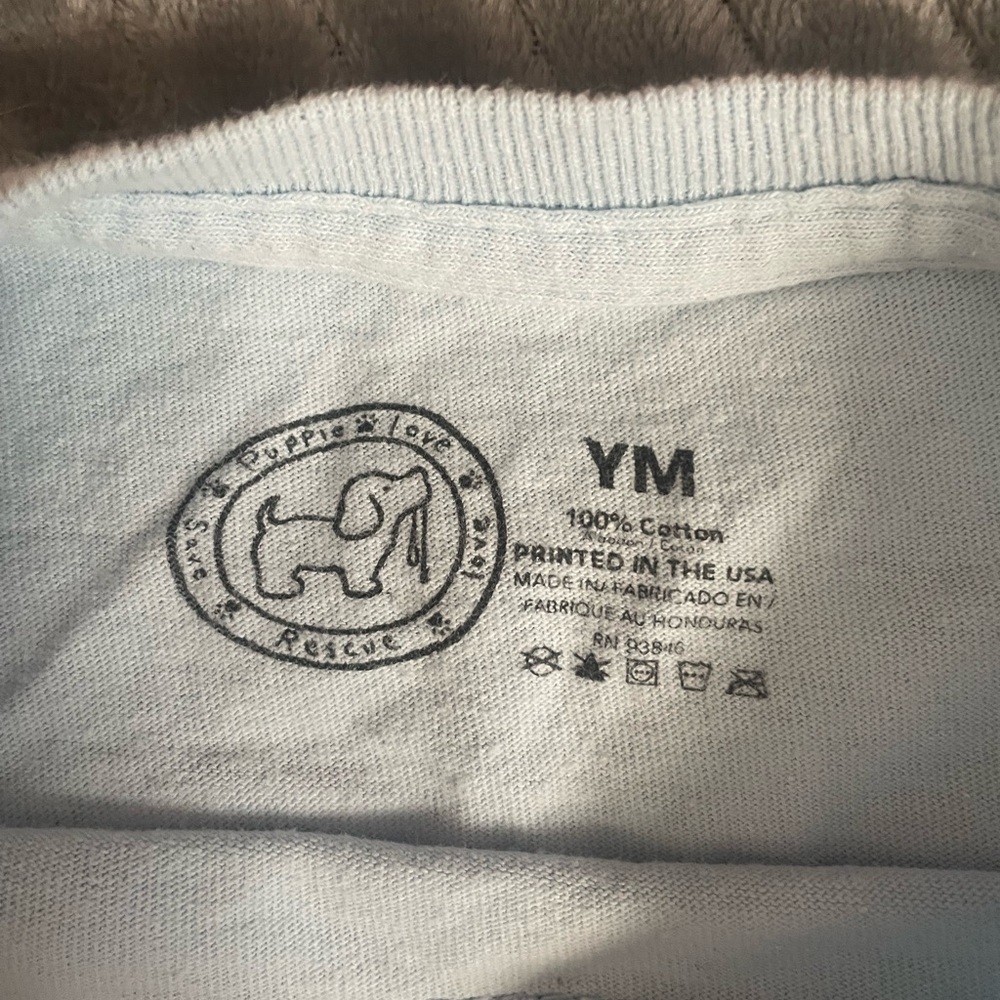 Casual Light Gray Short Sleeve Tee - Picture 4 of 4